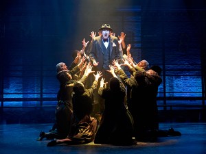 Interview: Richard Kind Is the King of Broadway (in the West End)