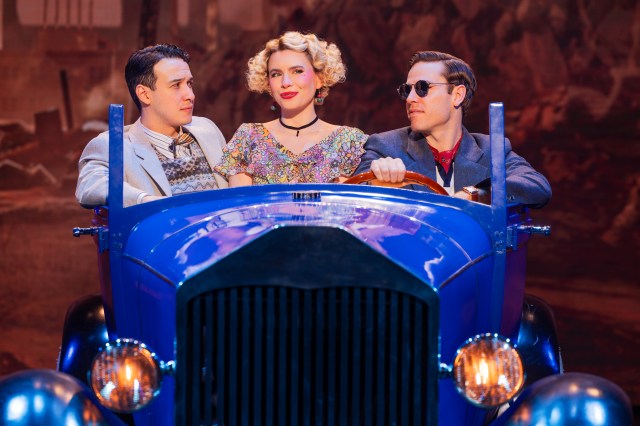 (L- R): Joshua Grosso (Nick Carraway), Lila Coogan (Myrtle Wilson), and Will Branner (Tom Buchanan) in the first national touring company of <i>The Great Gatsby</i> (© Evan Zimmerman for MurphyMade)