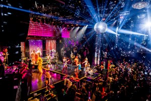 Come One, Come All! Opening-Night Photos of Cats: The Jellicle Ball