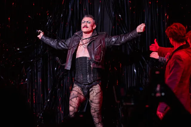 2026 04 22 Rocky Horror Show Opening Curtain Call 18