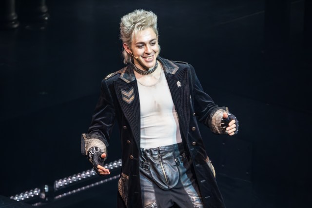 2026 04 26 Lost Boys Opening Curtain Call 12