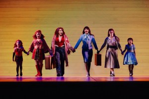 Beaches Sets Early Closing on Broadway