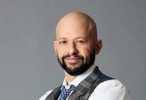 Jon Cryer Returning to the Stage in Off-Broadway’s Spelling Bee Revival