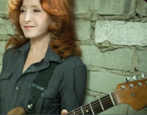 Bonnie Raitt at Cheyenne Civic Center