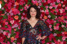 Tatiana Maslany 1640