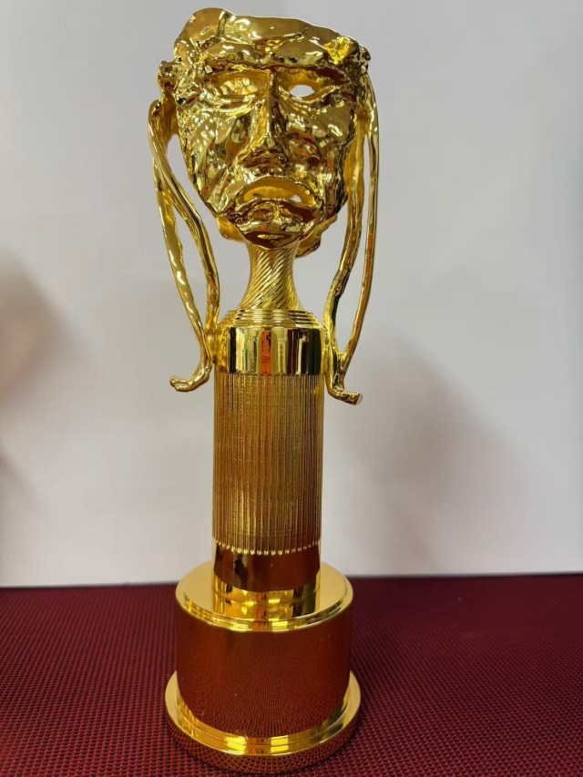 Theatre World Awards retro statue