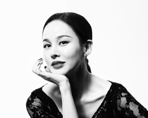 South Korean Pop Star Ivy Will Join the Cast of Chicago