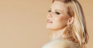 Megan Hilty at Café Carlyle