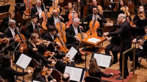 National Symphony Orchestra: Philip Glass??? ???Lincoln??? Dalene plays Barber
