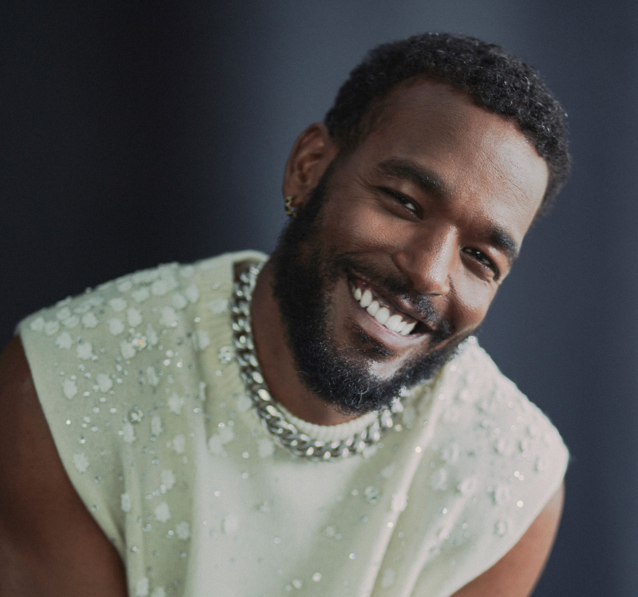 Luke James