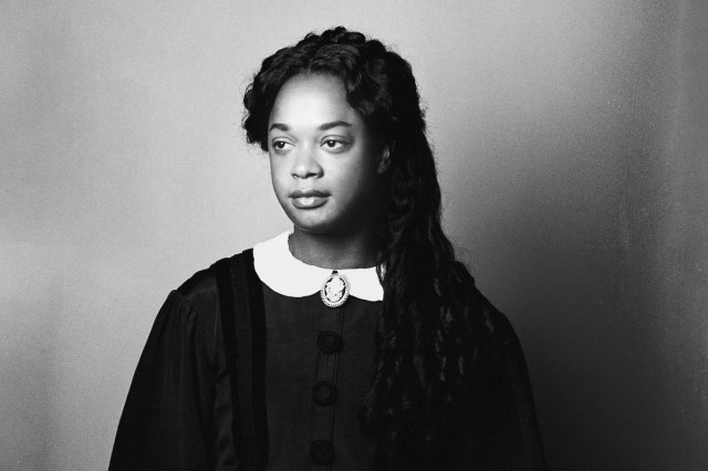 J. Harrison Ghee Mary Todd Lincoln Photo Credit Daniel Rampulla