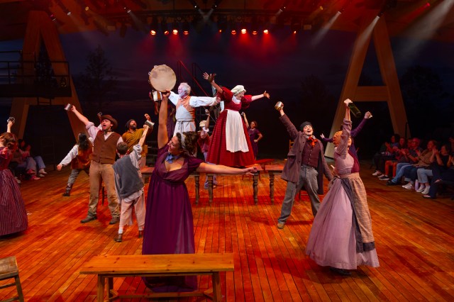 David Beach, Nance Williamson, and the company of Hudson Valley Shakespeare's 2026 production of LES MISÉRABLES Photo by T. Charles Erickson