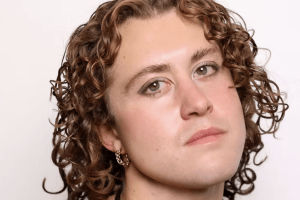 New York Premiere of Very Blue Light Announces Cast