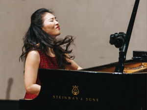 JEEYOON KIM