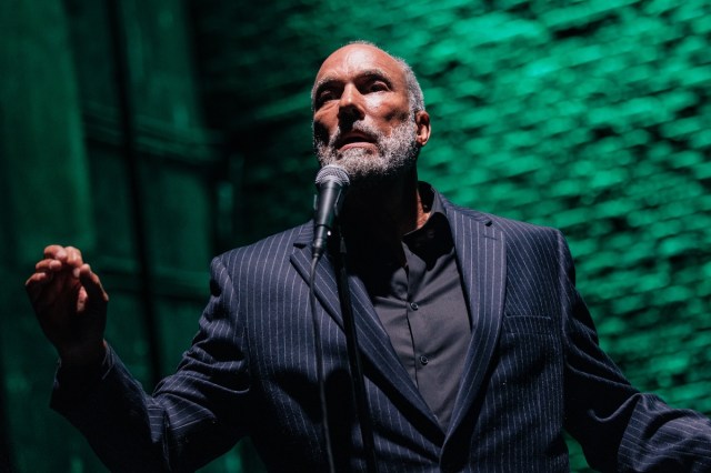 8 Roger Guenveur Smith in IN HONOR OF JEAN MICHEL BASQUIAT at New York Theatre Workshop, photo by Marc J. Franklin
