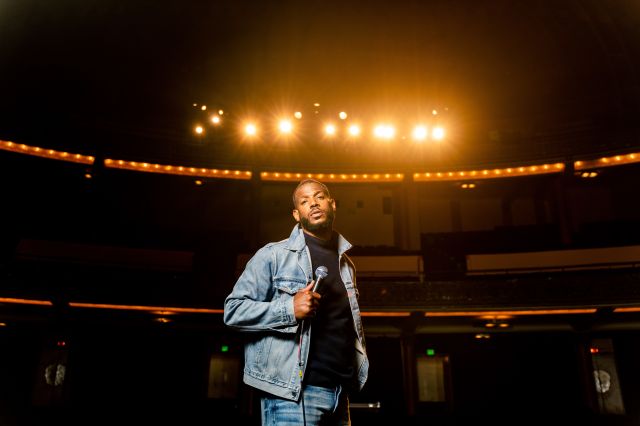Event Logo: 27 02 05 Marlon Wayans Photo Credit Troy Conrad