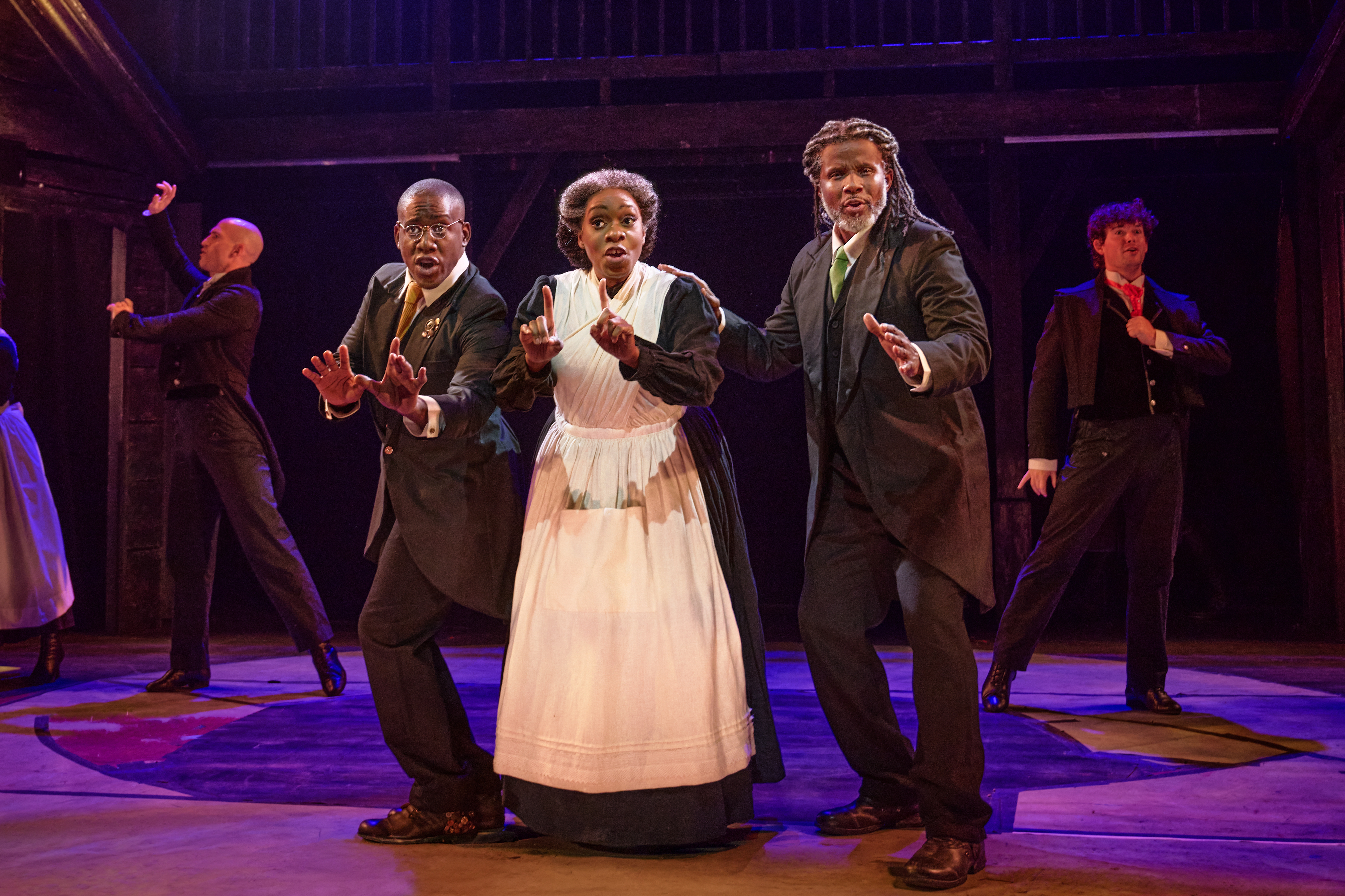 7. Sidney DuPont, Ayana George, and Dwayne Clark (CENTER) of MIDNIGHT © Valerie Terranova 7. Sidney DuPont, Ayana George, and Dwayne Clark (CENTER) of MIDNIGHT © Valerie Terranova