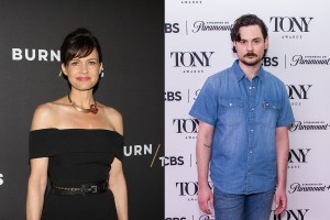 Carla Gugino, Tom Pecinka, and More to Appear in La MaMa A View from the Bridge
