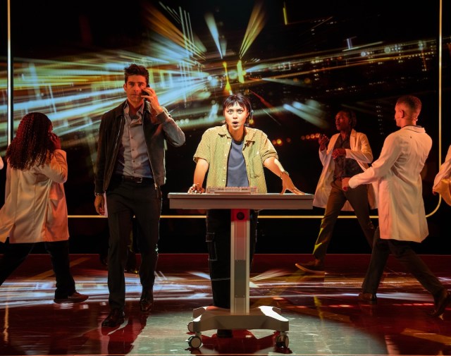 Drew Gehling, Wren Rivera and the company of The Heart at Roundabout
