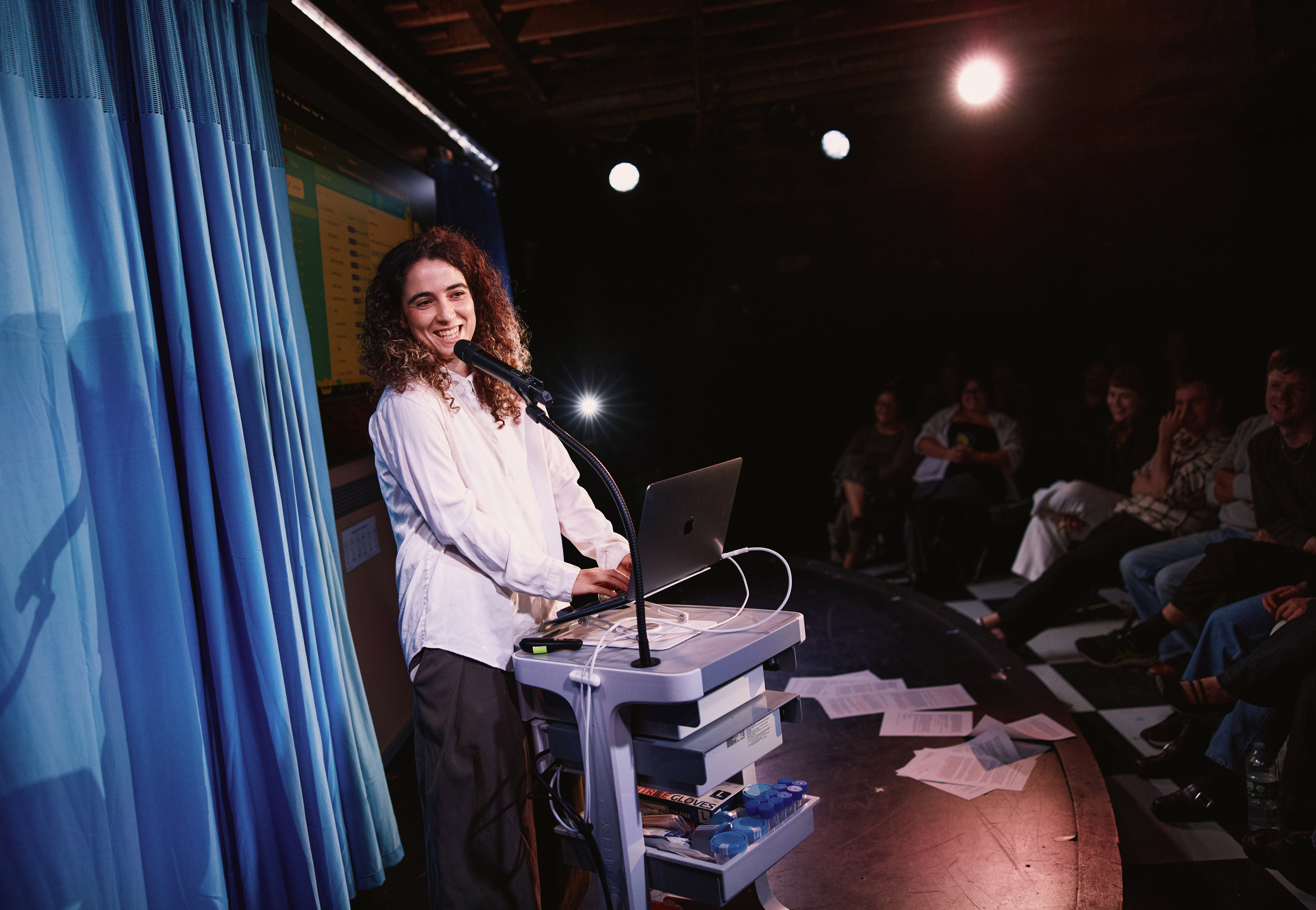 Hospital Hour Rachel Kaly Photo by Emilio Madrid (5)